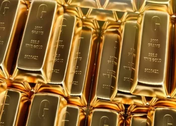 Golden Fortunes: Explosive Rise in 2000 Gold Prices