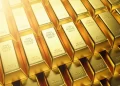 Gold Prices Soar and Plummet in 2001 Gold Prices Soar and Plummet in 2001